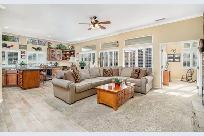 2026 Cashew Tree, Hemet, CA 92545 - Photo 9