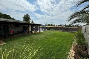 33817 Liberty Rd, Yucaipa, CA 92399 - Photo 11