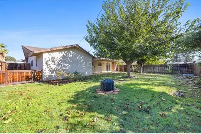 409 Borman Avenue, Bakersfield, CA 93308 - Photo 47