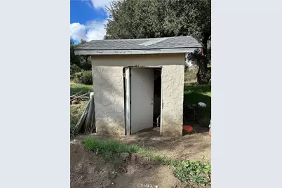 34930 Benton Road, Hemet, CA 92544 - Photo 33