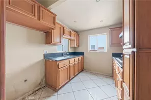 7487 Eddy, Jurupa Valley, CA 92509 - Photo 31