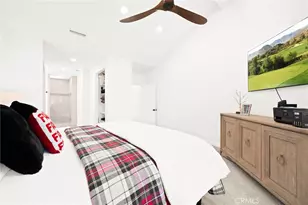 38521 Glen Abbey, Murrieta, CA 92562 - Photo 17