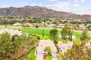 38521 Glen Abbey, Murrieta, CA 92562 - Photo 35