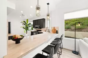 38521 Glen Abbey, Murrieta, CA 92562 - Photo 3