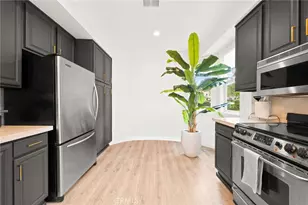 38521 Glen Abbey, Murrieta, CA 92562 - Photo 7