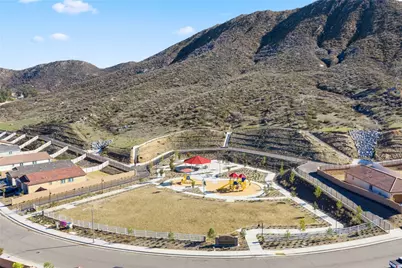 29644 Bonneville Court, Winchester, CA 92596 - Photo 53