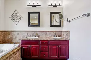 30571 Longhorn Dr, Canyon Lake, CA 92587 - Photo 29