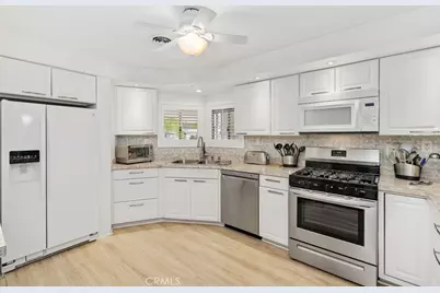 38230 Calle Arrebol, Murrieta, CA 92563 - Photo 19