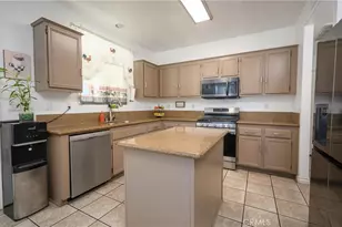 24808 Barito, Hemet, CA 92544 - Photo 9