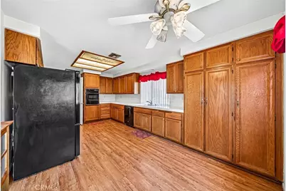 1137 Avenida Roundelay, San Jacinto, CA 92583 - Photo 13