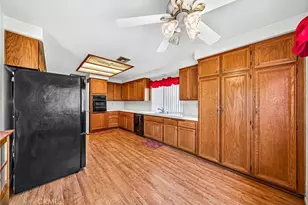 1137 Avenida Roundelay, San Jacinto, CA 92583 - Photo 13