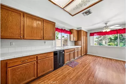 1137 Avenida Roundelay, San Jacinto, CA 92583 - Photo 17