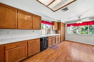 1137 Avenida Roundelay, San Jacinto, CA 92583 - Photo 17