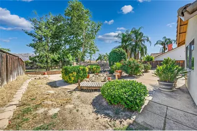 1137 Avenida Roundelay, San Jacinto, CA 92583 - Photo 45