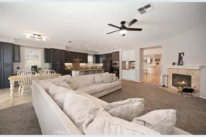 34076 Albacete, Murrieta, CA 92563 - Photo 13