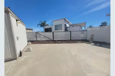 1295 S Cawston Avenue, Hemet, CA 92545 - Photo 3