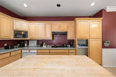 32245 Refa Court, Wildomar, CA 92595 - Photo 9