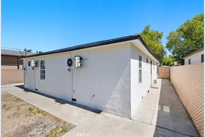 139 N Tahquitz, Hemet, CA 92543 - Photo 37