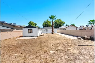 139 N Tahquitz, Hemet, CA 92543 - Photo 41