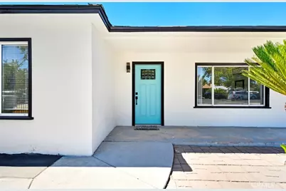 139 N Tahquitz, Hemet, CA 92543 - Photo 5