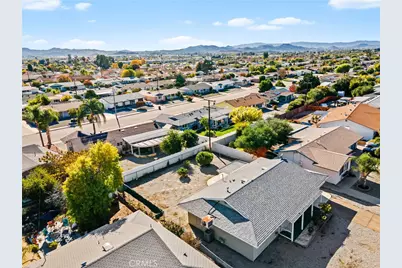 27161 Pinehurst, Menifee, CA 92586 - Photo 35