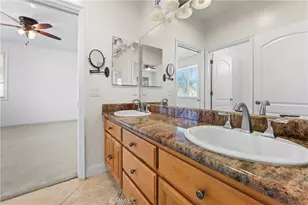 35751 Avenida La Cresta, Murrieta, CA 92562 - Photo 31