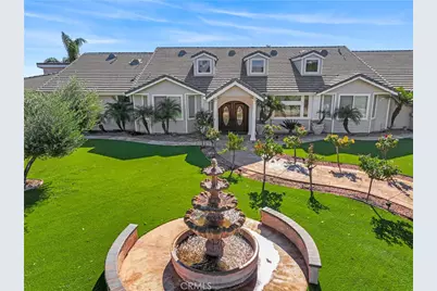 35751 Avenida La Cresta, Murrieta, CA 92562 - Photo 1