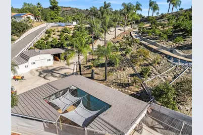 35751 Avenida La Cresta, Murrieta, CA 92562 - Photo 5