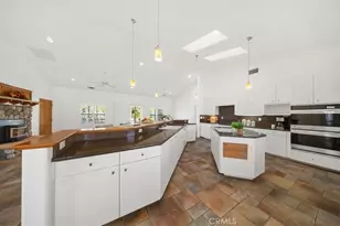 42300 Fig St, Murrieta, CA 92562 - Photo 11