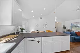 42300 Fig St, Murrieta, CA 92562 - Photo 39