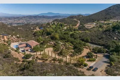 37775 Via Baya, Murrieta, CA 92562 - Photo 69