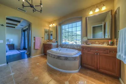 37775 Via Baya, Murrieta, CA 92562 - Photo 41