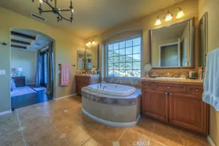 37775 Via Baya, Murrieta, CA 92562 - Photo 41
