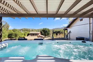 17705 Rodeo Rd, Ortega Mountain, CA 92530 - Photo 5