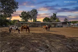 17705 Rodeo Rd, Ortega Mountain, CA 92530 - Photo 9