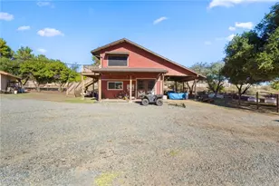 17705 Rodeo Rd, Ortega Mountain, CA 92530 - Photo 5