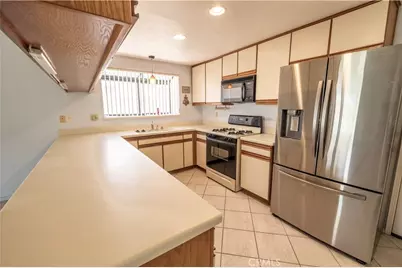 27133 Shadowcrest, Cathedral City, CA 92234 - Photo 7