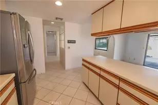 27133 Shadowcrest, Cathedral City, CA 92234 - Photo 9