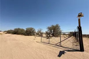 41455 Coventry, Newberry Springs, CA 92365 - Photo 19