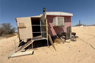 41455 Coventry, Newberry Springs, CA 92365 - Photo 5