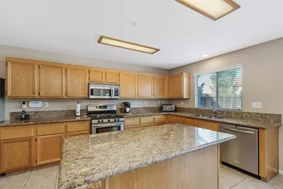 952 Camino Del Sol, Riverside, CA 92508 - Photo 13