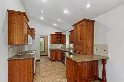 38285 Oaktree, Murrieta, CA 92562 - Photo 17