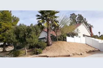 22065 Woodcreek Lane, Wildomar, CA 92595 - Photo 3