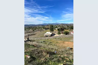 28253 Goetz, Menifee, CA 92587 - Photo 5