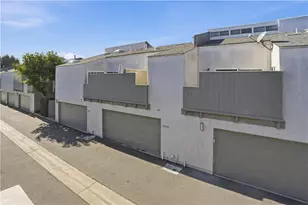 2911 S Fairview St, Santa Ana, CA 92705 - Photo 29