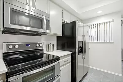 27968 Red Dawn, Menifee, CA 92585 - Photo 9