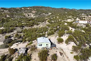 42475 La Brinia, Anza, CA 92539 - Photo 9