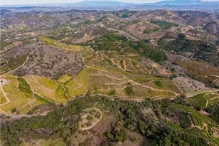 46121 Avenida Tierra, Temecula, CA 92590 - Photo 13
