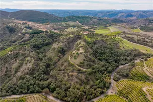 46121 Avenida Tierra, Temecula, CA 92590 - Photo 5