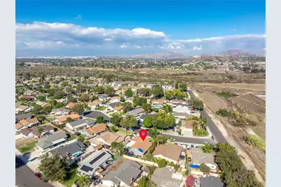 10022 Chula Vista Way, Riverside, CA 92503 - Photo 35